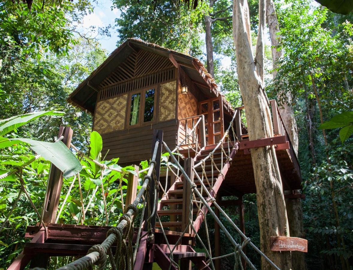 Resort Our Jungle House 3*
