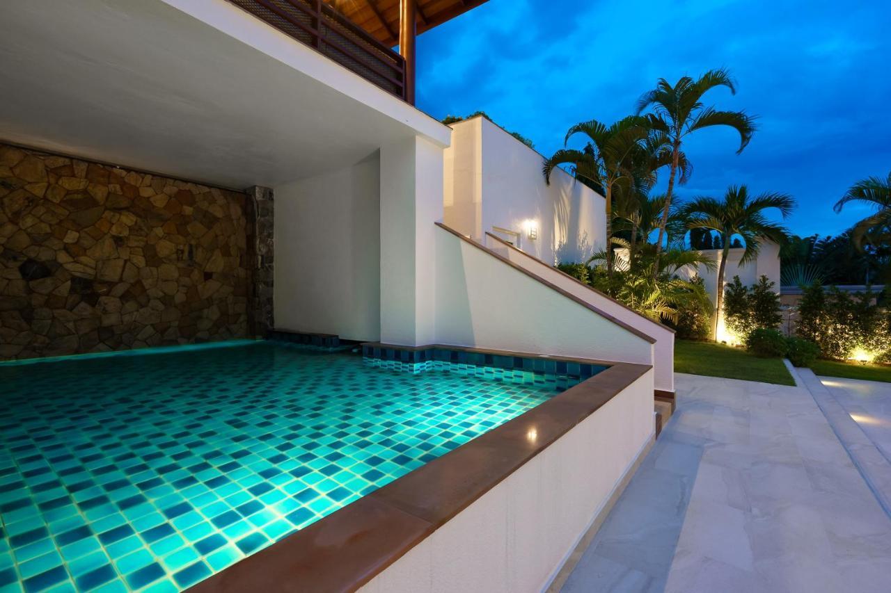 Villa Sunset View Pool 7 Bedroom 14-16 Persons