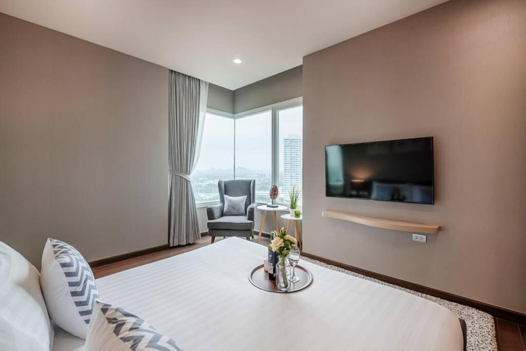 Movenpick Residence/beach Access/2br/amazing View2 Apartment