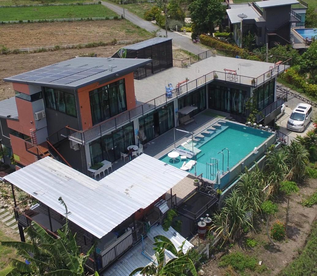 Chef Nirvana Pool * Phayayen