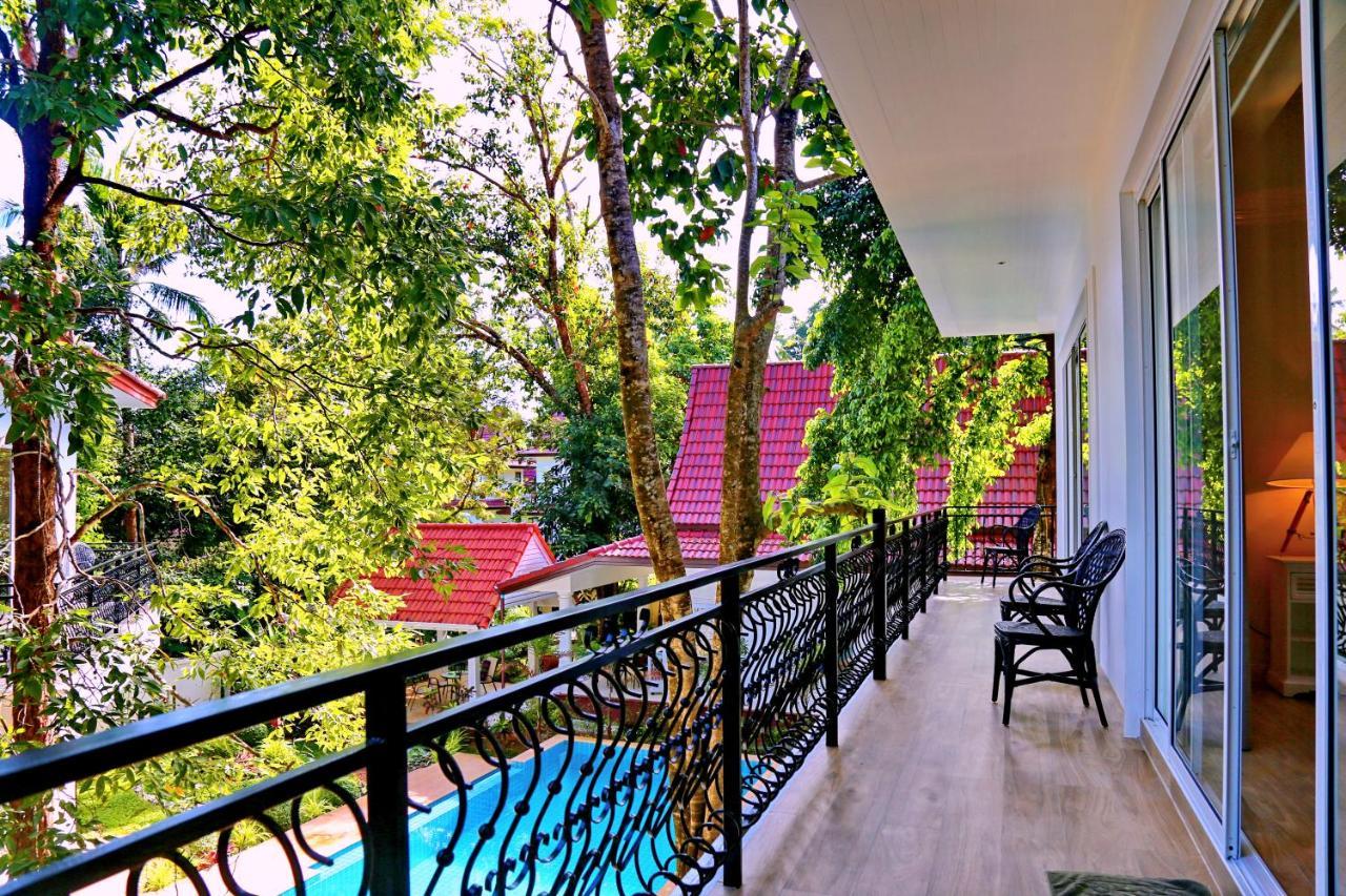 6 Bedroom With Private Pool And Garden Villa