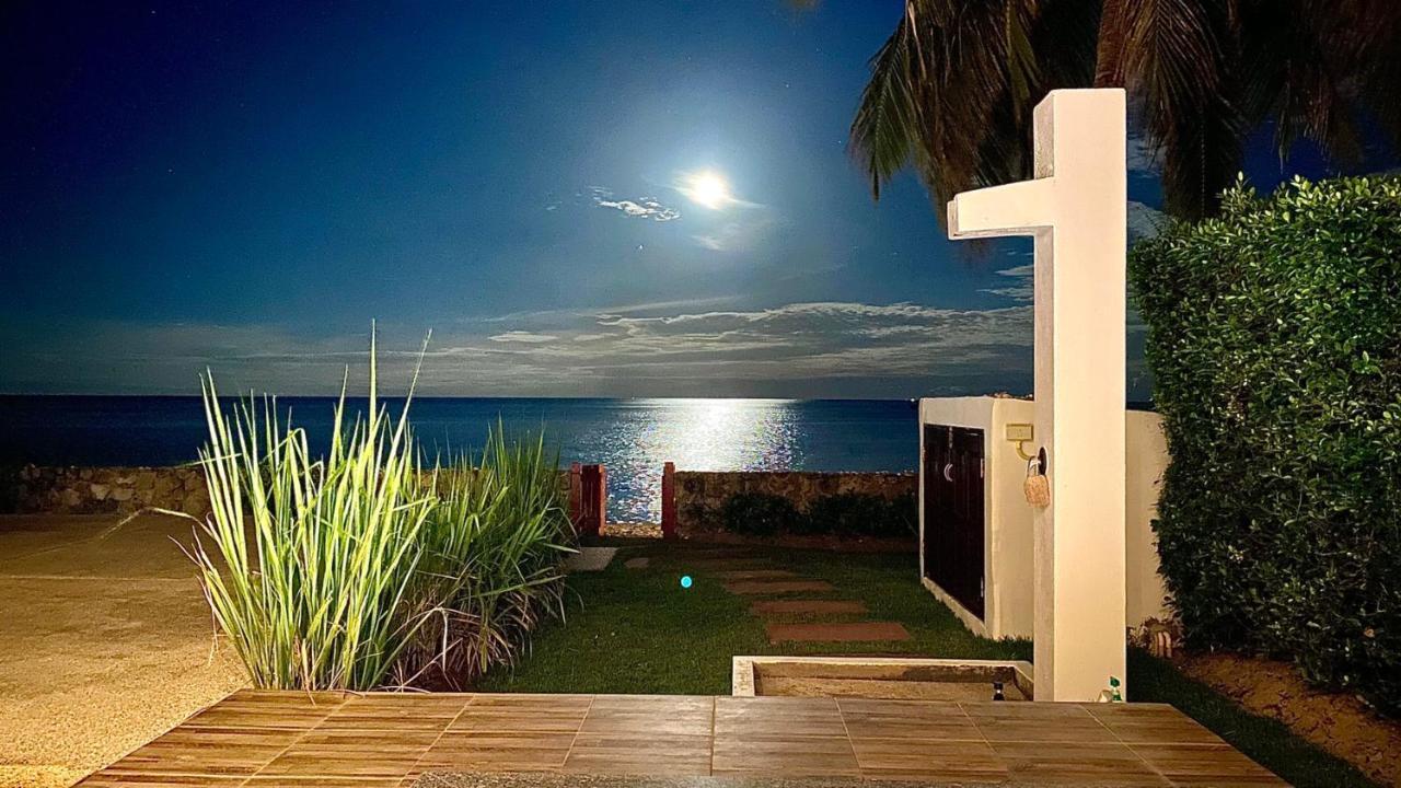 Absolute Beachfront *