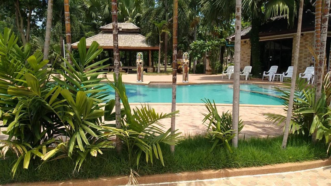 Rs Phong Riverside Resort