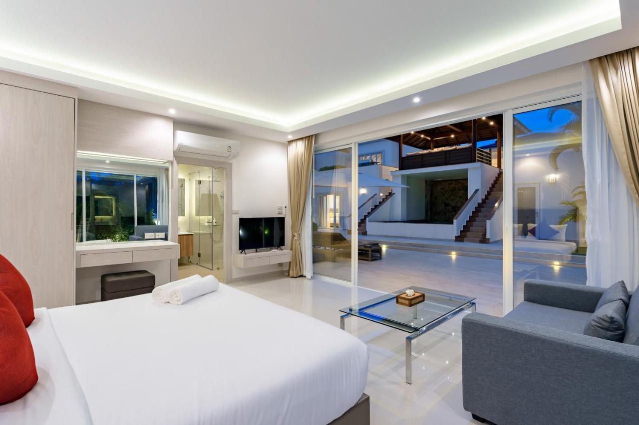 Villa Sunset View Pool 7 Bedroom 14-16 Persons *