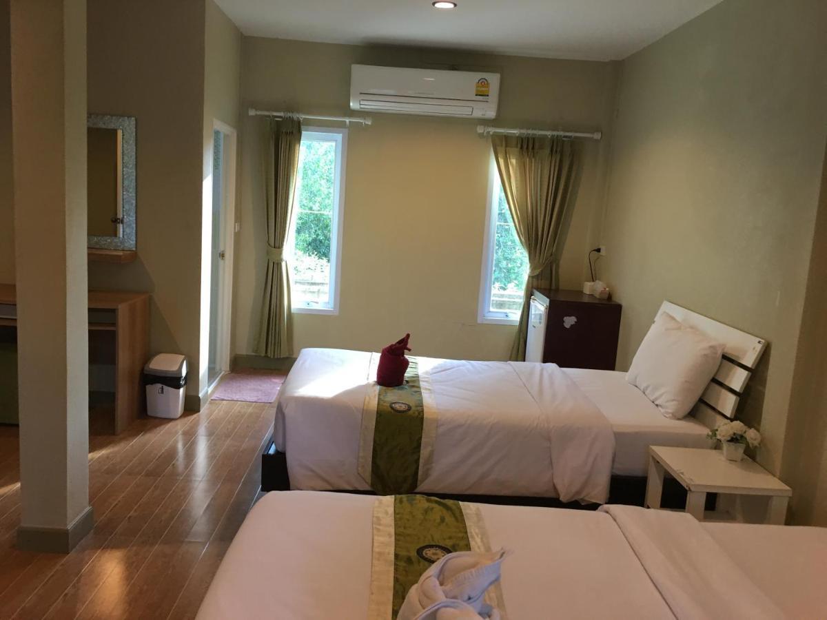 Apartamento Siriburi Khanom