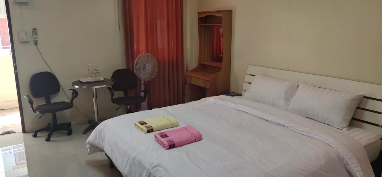 Homestay เมืองไทยฟิตเนส อารีนา *