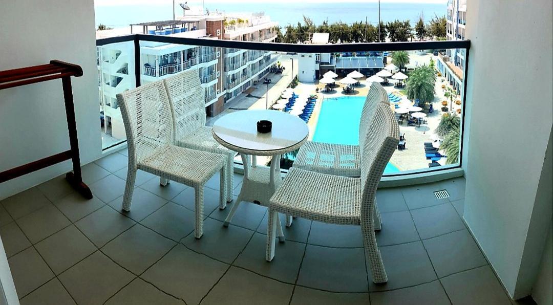 Grandblue 606 Apartment *