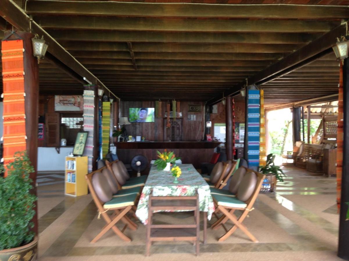 Ruen Thai Rim Haad Resort Klaeng
