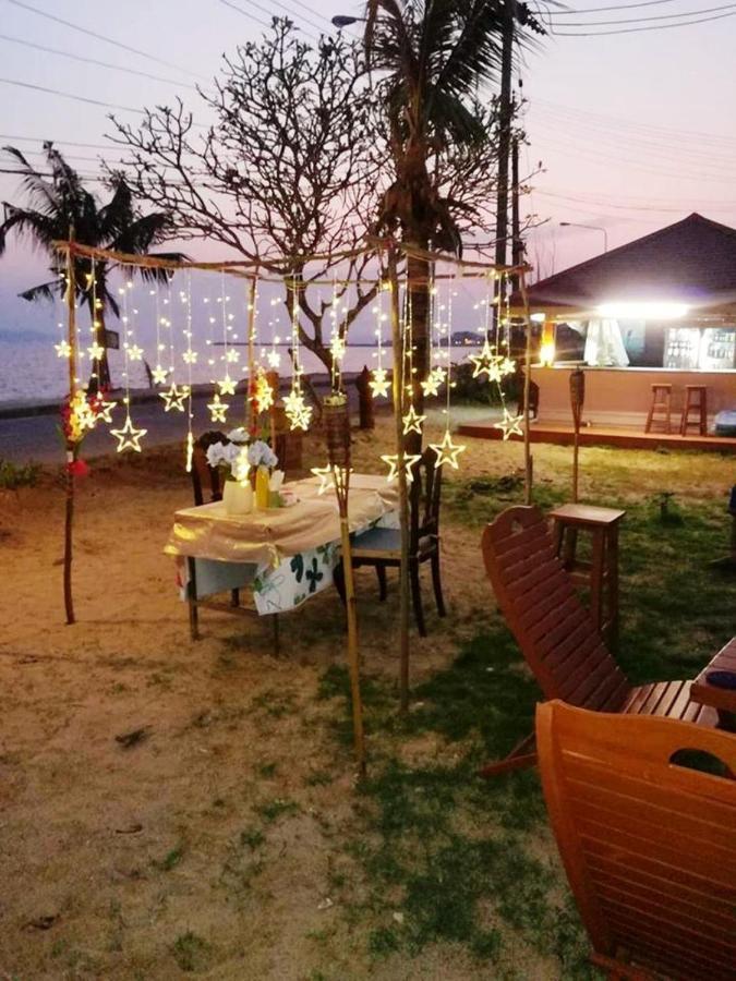 Ruen Thai Rim Haad Resort