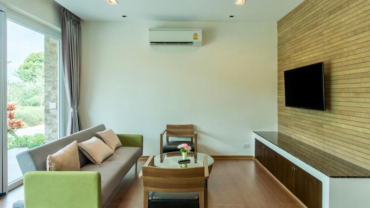 Hotel Ravin ราวินโฮม 3*