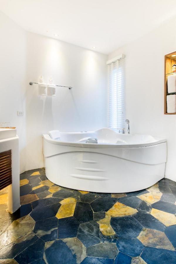 Monkey House Chiangmai 5*
