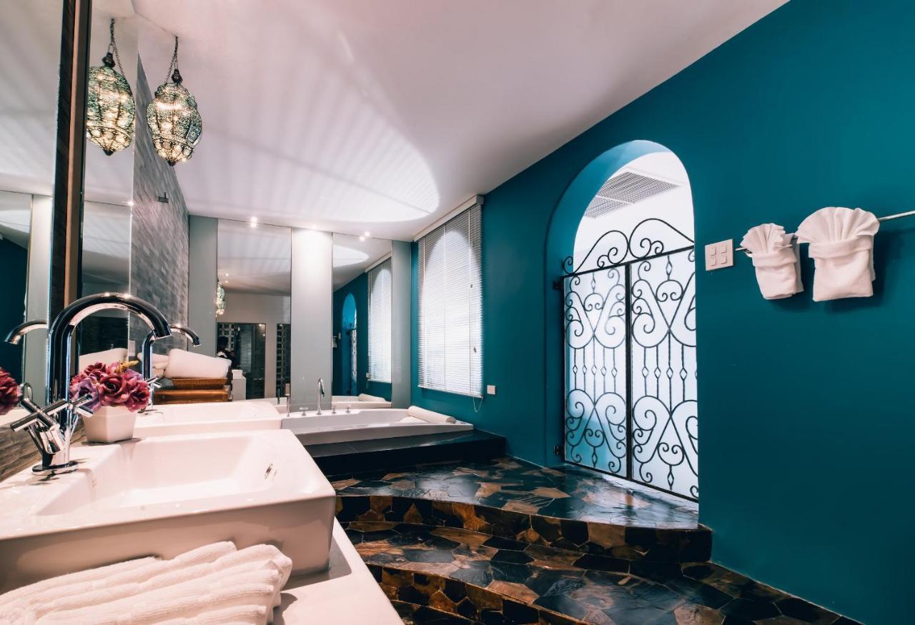 Bed & Breakfast Monkey House Chiangmai 5*