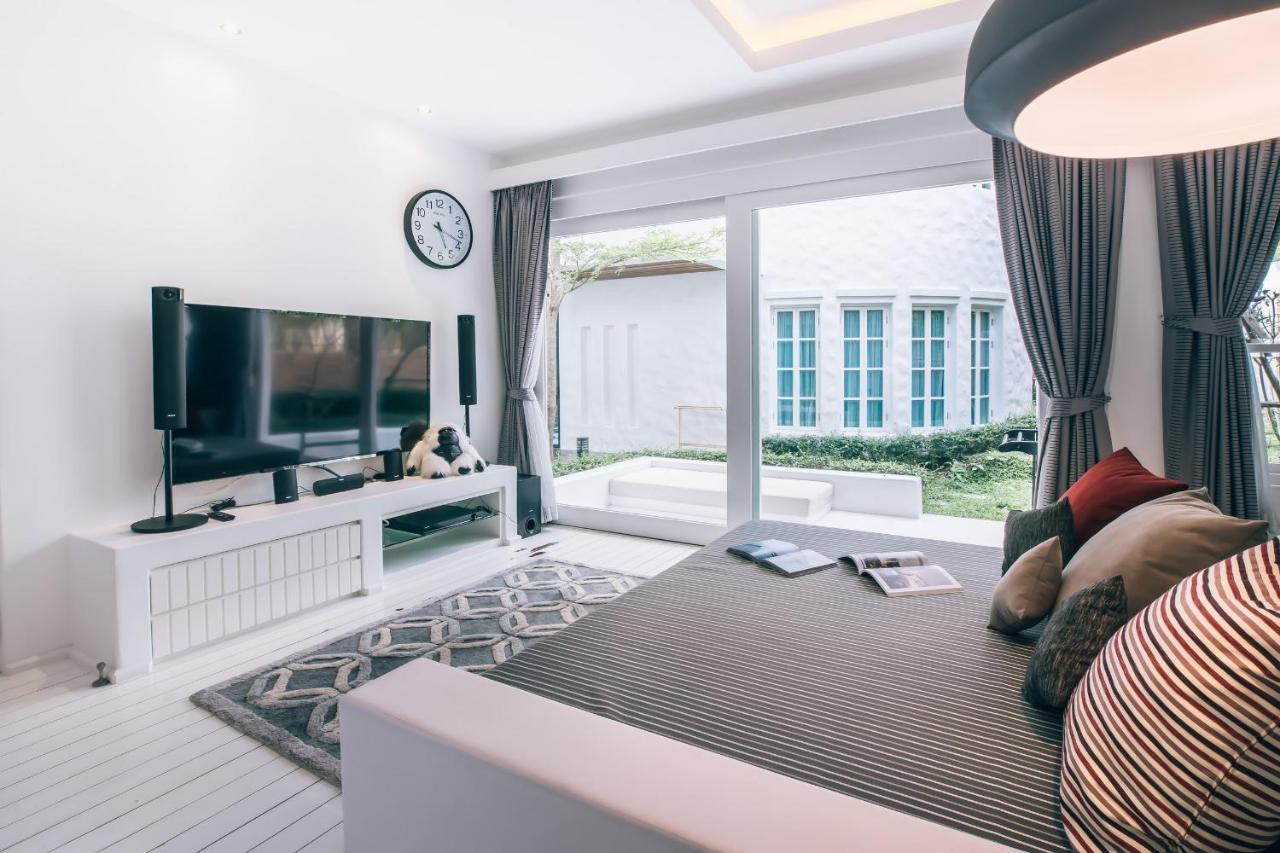 Bed & Breakfast Monkey House Chiangmai 5*