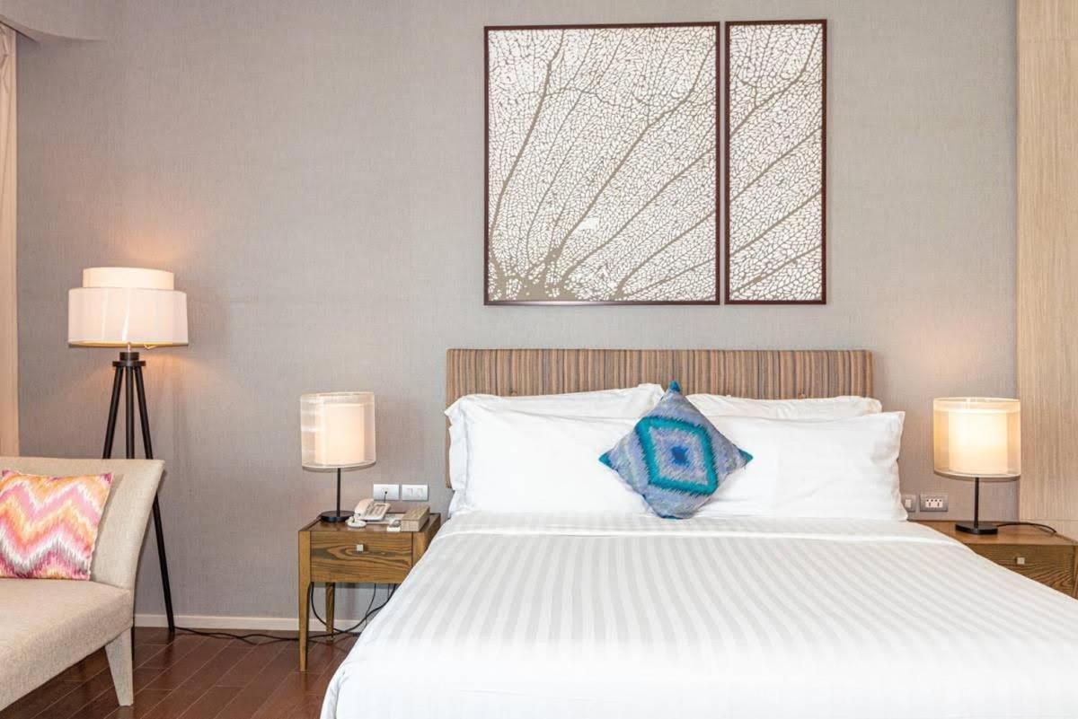 Movenpick Pool Villas And Wsb Residences X Gsg * Na Chom Thian