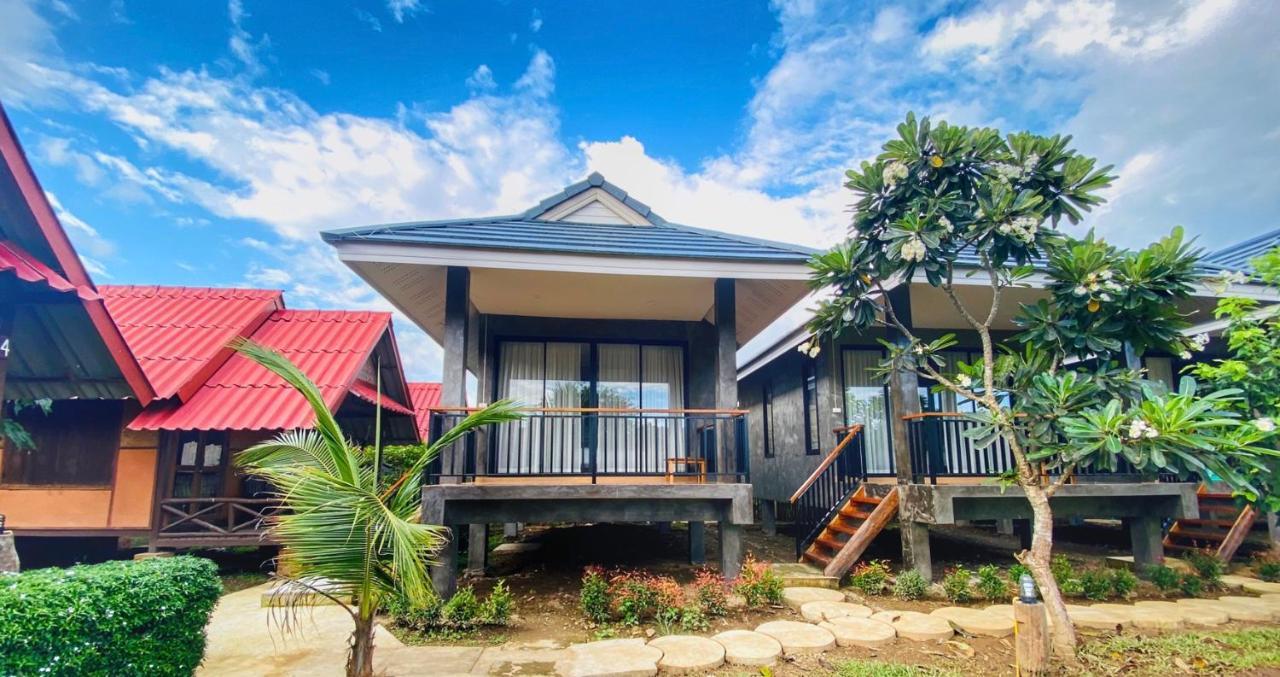 Nam Now Bed & Breakfast 2*