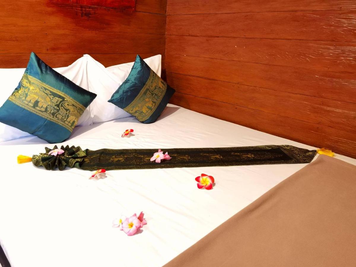 Mr.k Haadrin Hotel 2*