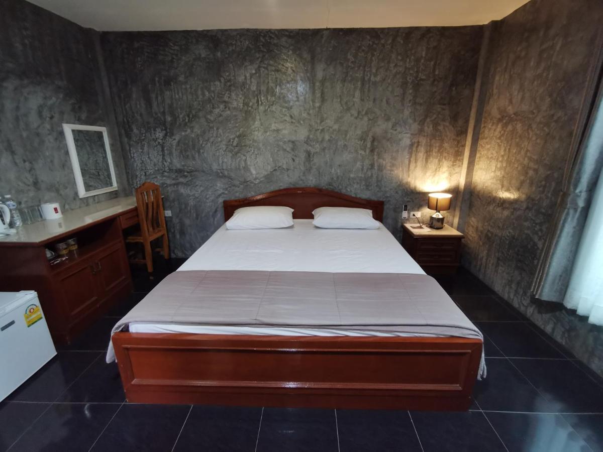 Baan Chan Sabai Resort