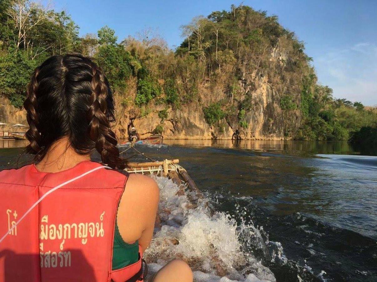 Koh Mueangkarn Paradise View Resort Sai Yok