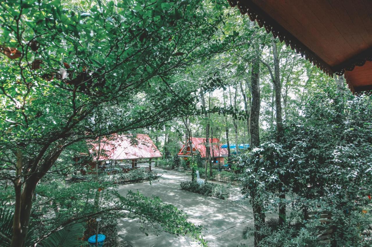Akchanok Resort