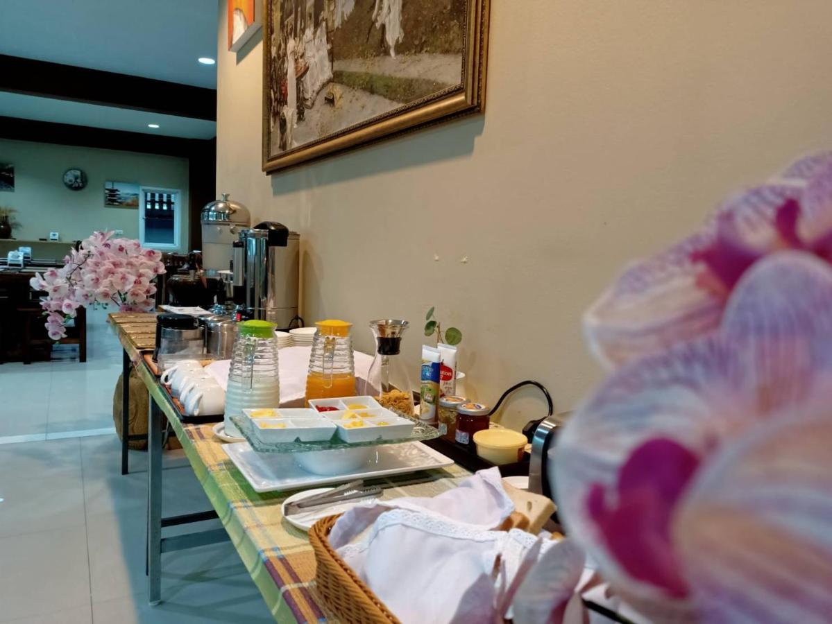 Hotel Ananya Chonburi