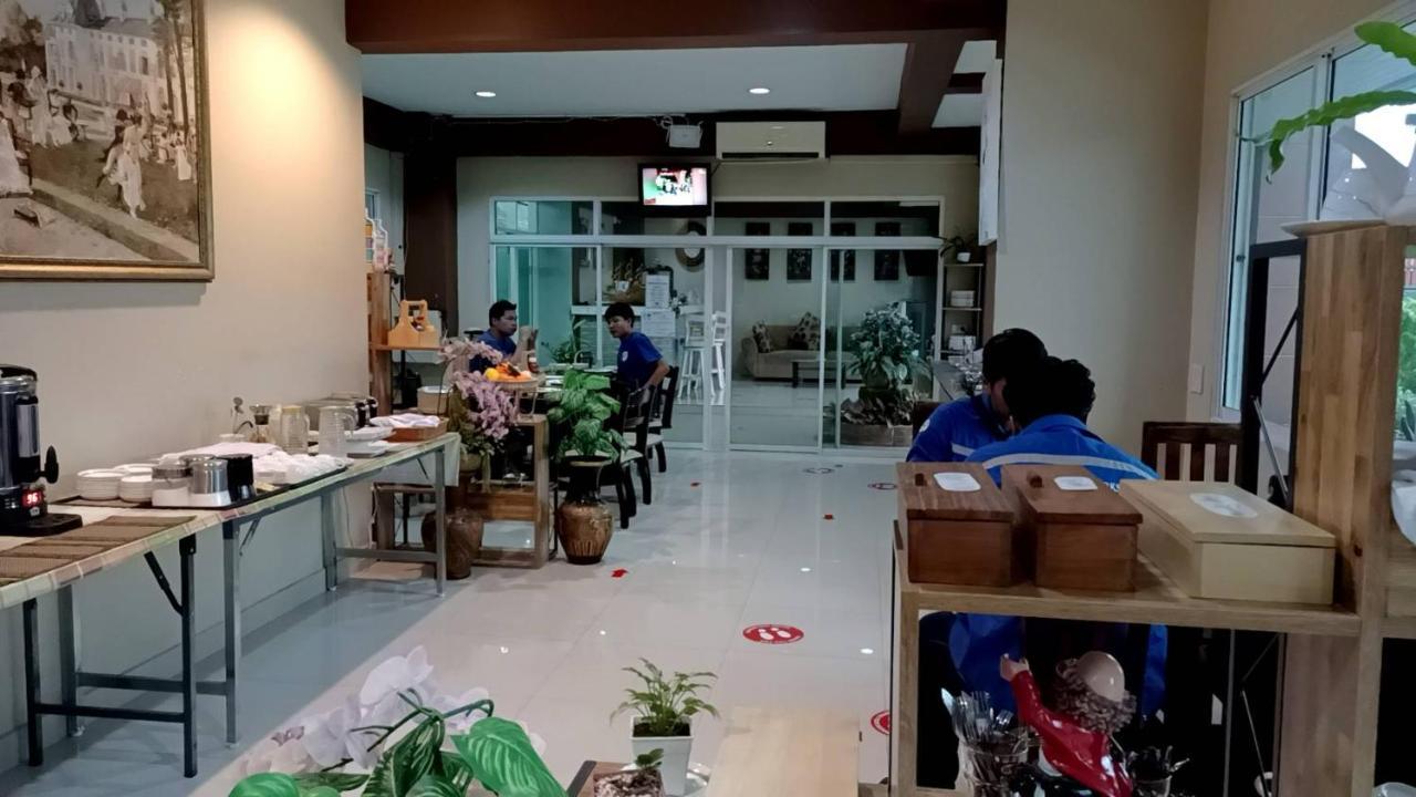 Hotel Ananya Chonburi