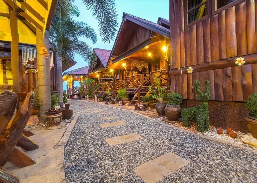 Resort Homebeach Ko Lan