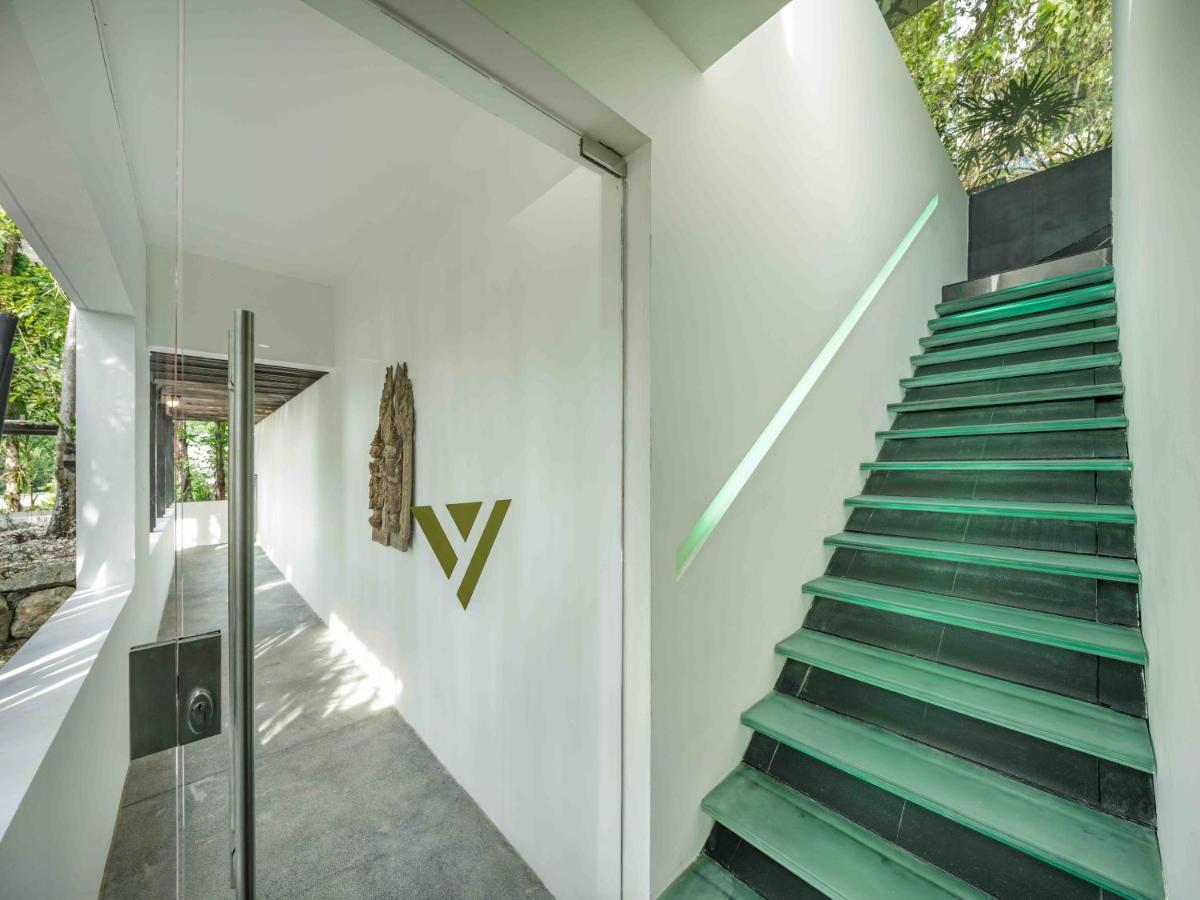 Villa Yang, Private Oceanfront Villa, Kamala Beach