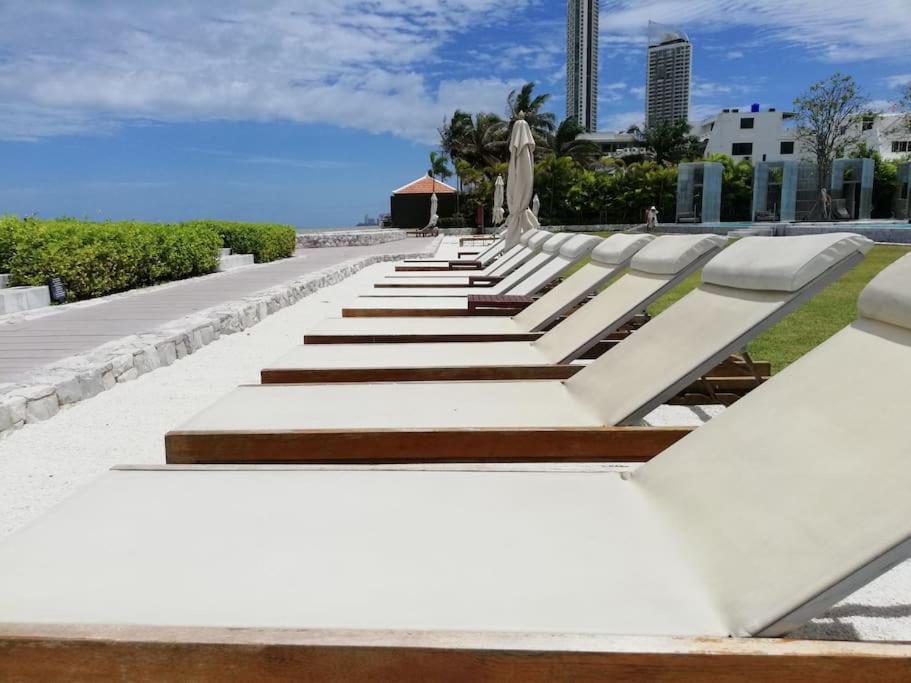 Veranda Pattaya/3br Seaview/executivesuite Na Chom Thian