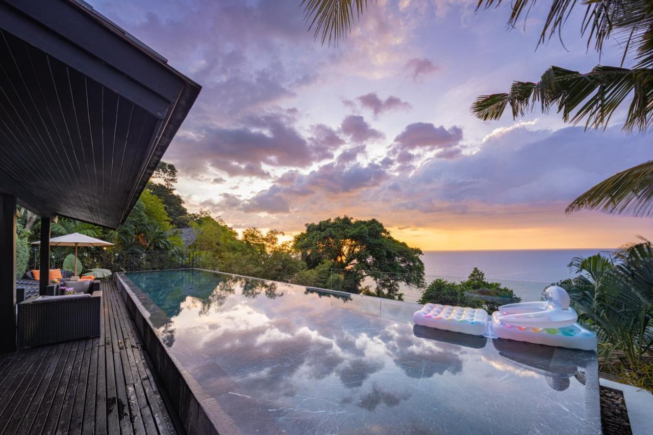 Villa Yang, Private Oceanfront Villa,