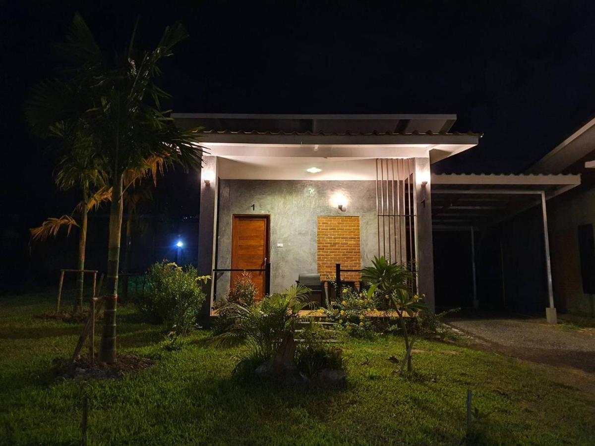 Resort B-tel Chomthong Chiang Mai Chom Thong
