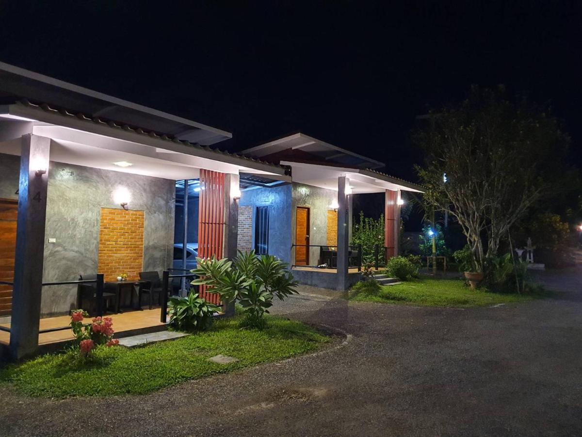 B-tel Chomthong Chiang Mai Resort Chom Thong