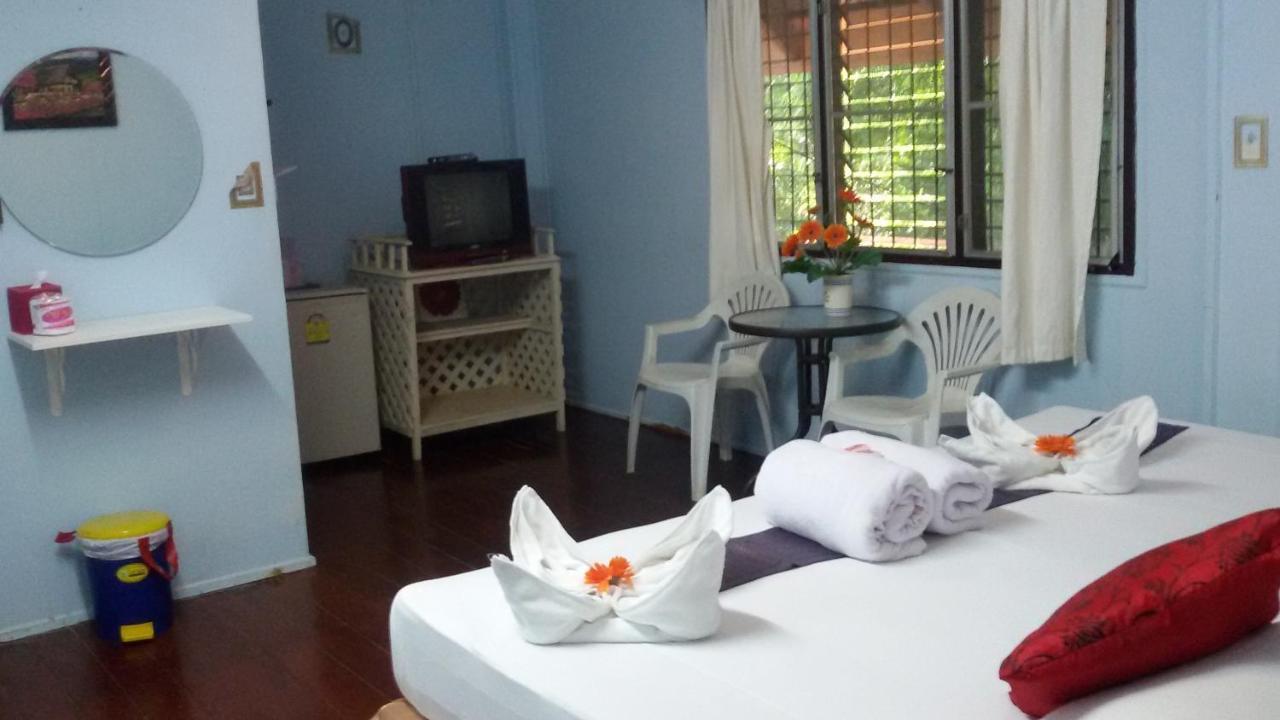 Khao Luang Lan Saka
