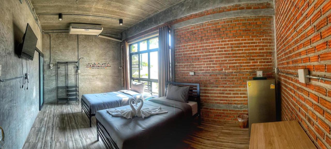 Oxygen Homes & Hills Holiday park 5*