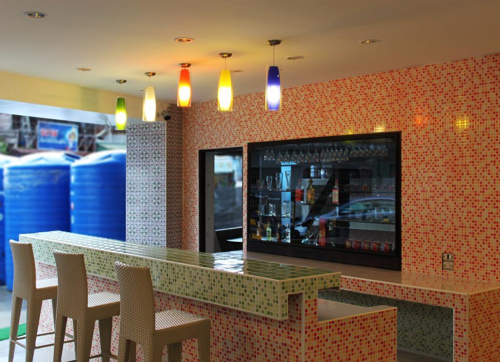 Hotel Seaview Krabi