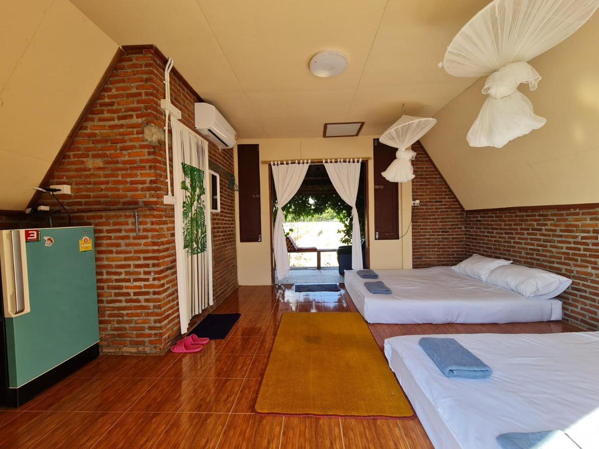 Huean Himbo * Chiang Rai