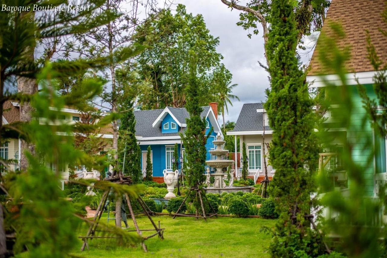 Resort Baroque Boutique Ranong