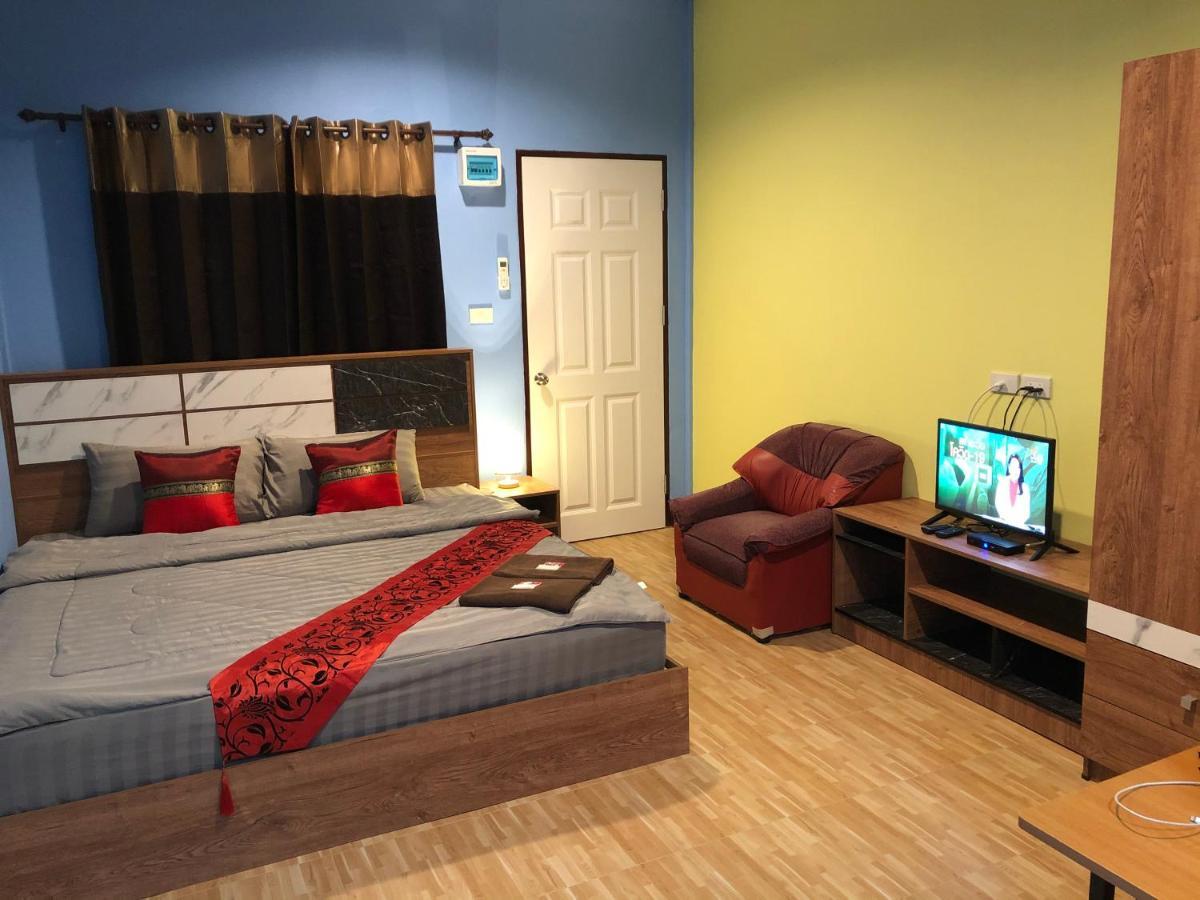 Aparthotel โรงแรมแสนดีเพลส เมาเท่นวิว Chom Thong