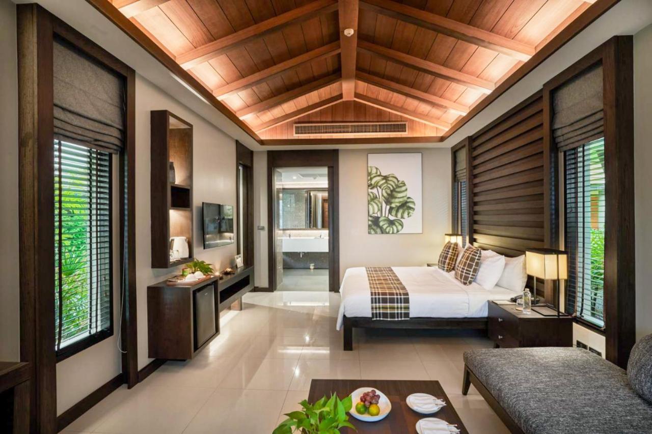 And 4* Khanom