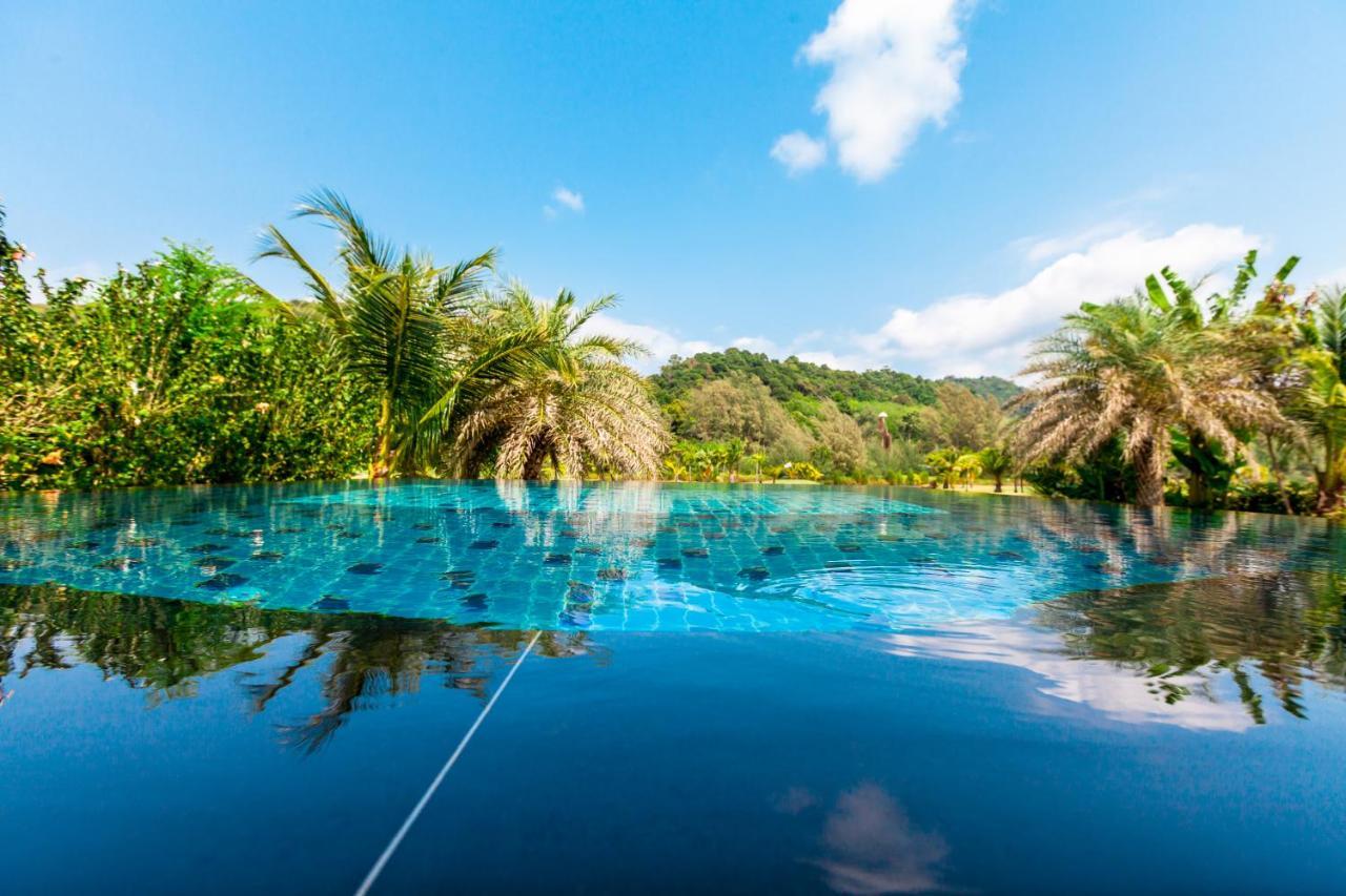 Little Sunshine Boutique & Koh Chang
