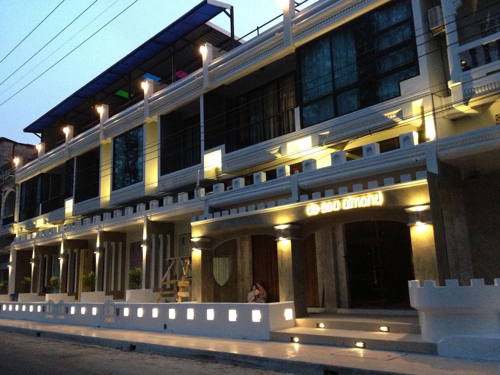 De Sea Almond Resort 4*