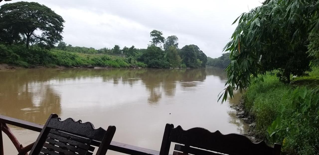 Ratmanee House Kanchanaburi