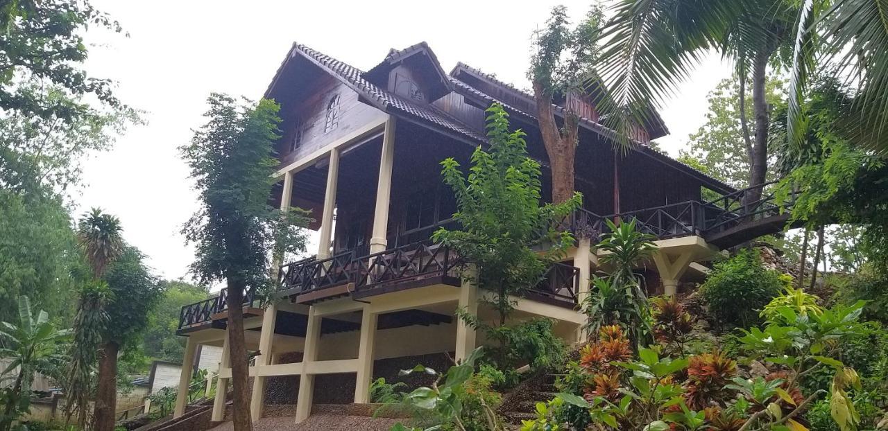 Resort Ratmanee House Kanchanaburi