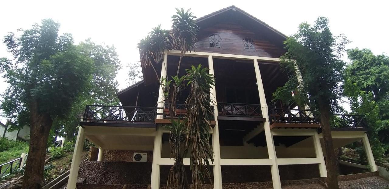 Ratmanee House Resort