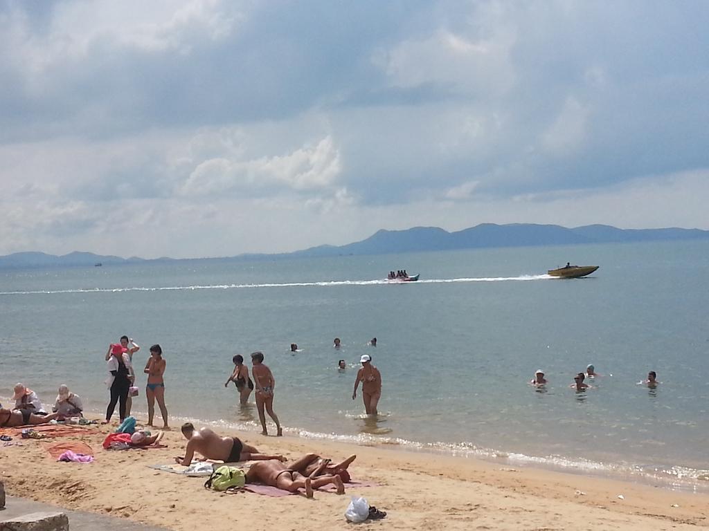 Vattui Villa Jomtien Beach