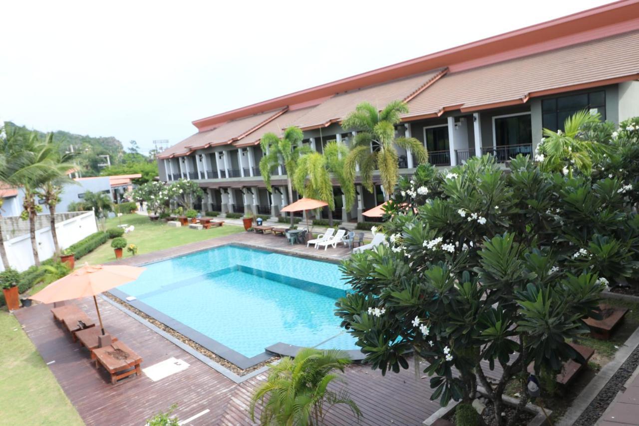 P' Private Cha Am Hotel Cha-Am