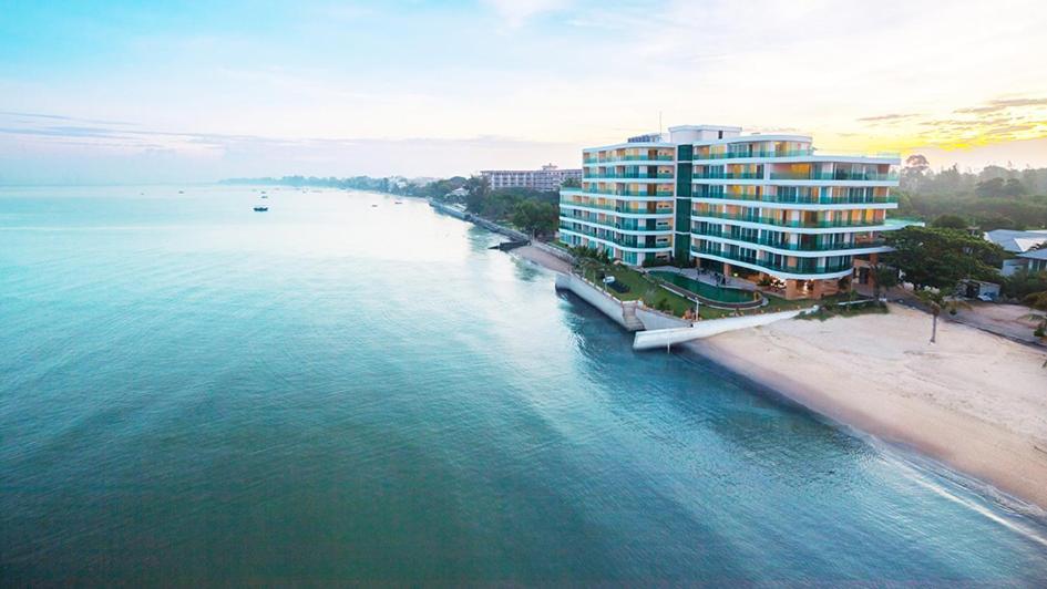 Paradise Ocean View Front In Pattaya Bang Lamung