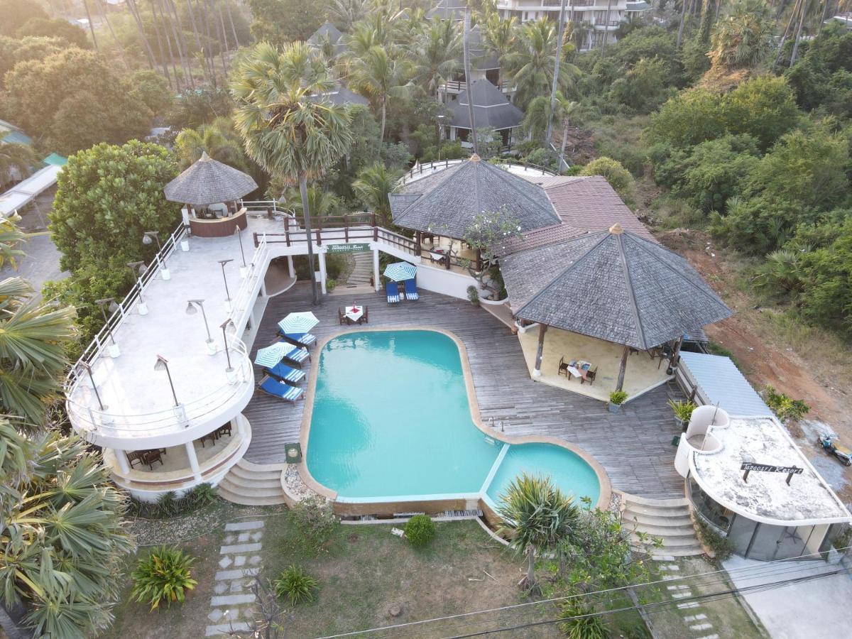 Tanaosri Resort 4*