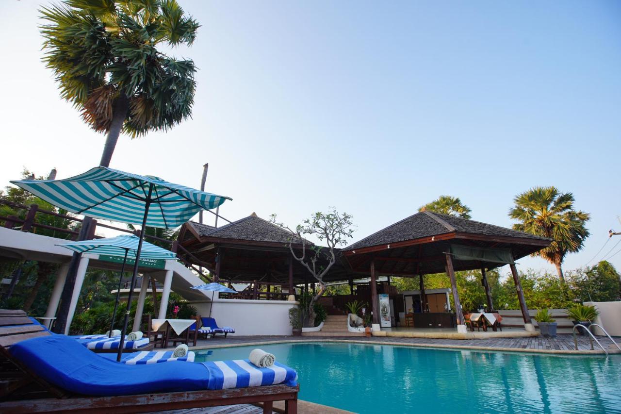 Tanaosri Resort 4*