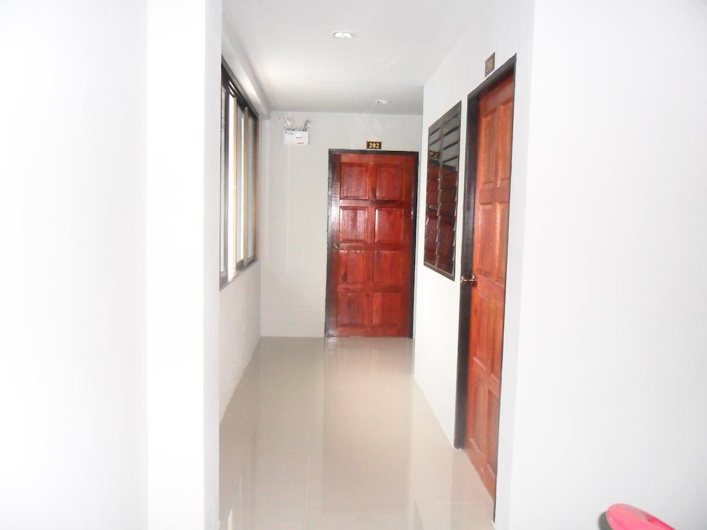 The House 2*