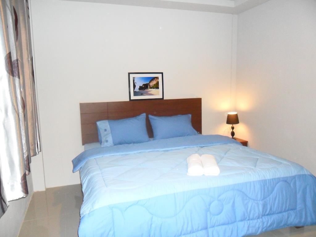 The House Guest house 2*